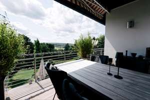 Hideaway mit Stil – Großes Grundstück, Pool & spektakuläre Aussicht – Die vollständige Adresse der Immobilie erhältst du vom Anbieter., 59581 Warstein – Vorschaubild 17