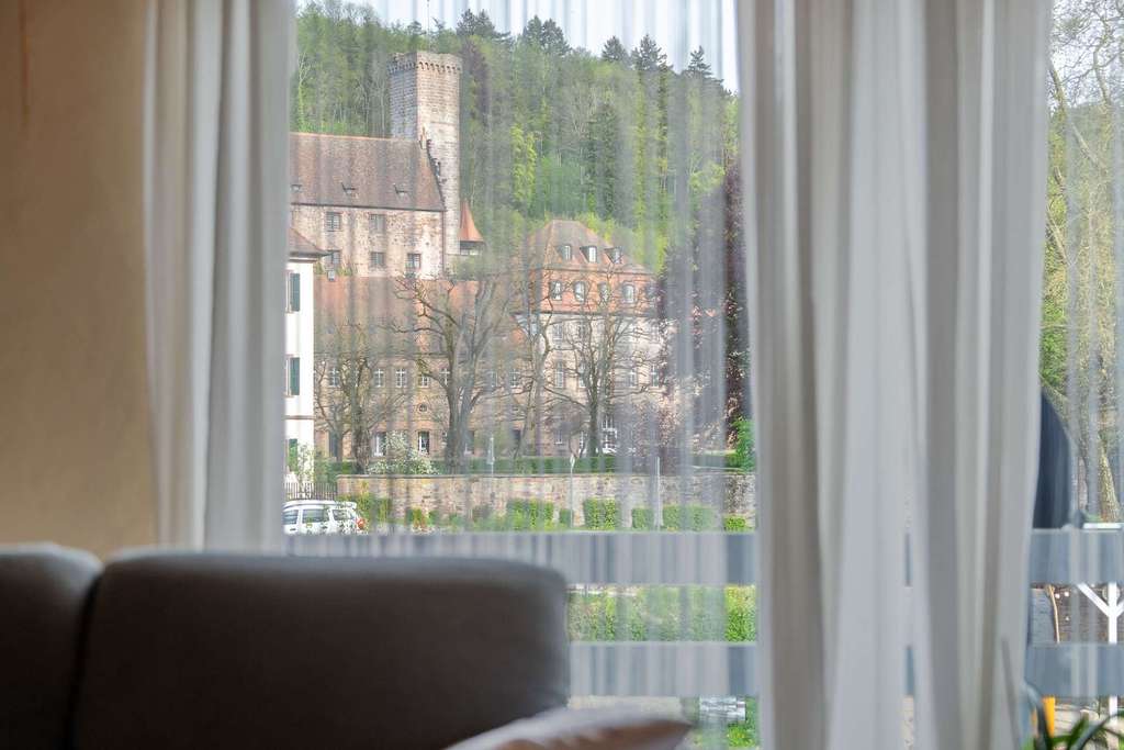 Immobilie in Buchen (Odenwald) - Wohnen inklusive Burg- und Schlossblick in Bödigheim! - Bild 3