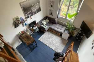 🏢 Charmante 1-Zimmer-Maisonettewohnung in zentraler Lage von Wiesbaden – nur an Studierende – Schulberg 14, 65183 Mitte, Wiesbaden – Vorschaubild 2