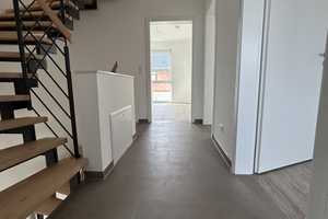 Erstbezug: Modernes 5-Zimmer-Reihenmittelhaus in begehrter Lage Ahltens – Grefenweg 6c, 31275 Hannover (Kreis) – Vorschaubild 11