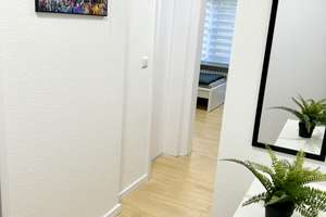 Helle, renovierte 2-Zimmer-Wohnung mit Garten und Einzelgarage – Burgherrenstraße 33, 70469 Feuerbacher Tal, Stuttgart – Vorschaubild 5