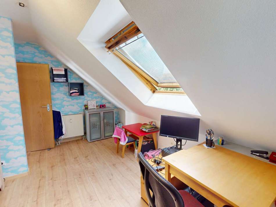 5PBNQ5h6rr5sdYs9GnqxLYve-big 0