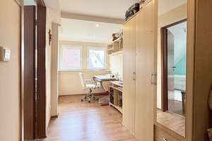 Sanierte Doppelhaushälfte mit viel Platz für die ganze Familie – Die vollständige Adresse der Immobilie erhältst du vom Anbieter., 90449 Gebersdorf, Nürnberg – Vorschaubild 10