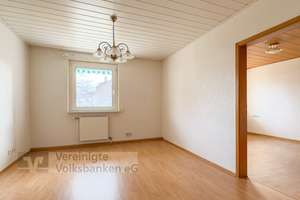 4‑Zimmer‑Wohnung mit Balkon und Außenstellplatz – Die vollständige Adresse der Immobilie erhältst du vom Anbieter., 72762 Reutlingen-Mitte, Reutlingen – Vorschaubild 3