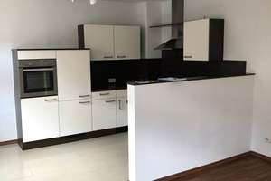 Einbauküche inklusive.  3 Zimmer, Küche, Diele, Bad, Balkon, Doppelgarage – Dorstener Straße 196, 44809 Hamme, Bochum – Vorschaubild 4