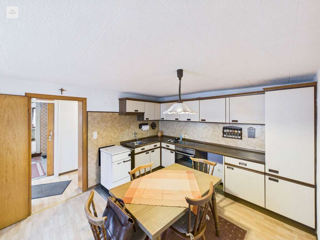 Immobilie in Schalkenbach - Wohnen in zwei verschiedenen Zeitaltern in Schalkenbach-Obervinxt! - Bild 3