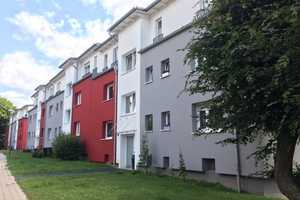 Hübsche 2-Zi.-Whg. mit Tageslichtbad und Balkon – Löhrerlen 54, 42279 Wuppertal – Vorschaubild 1