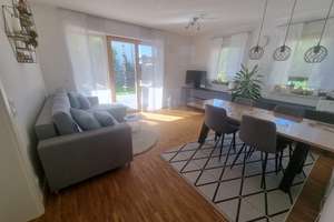 3 Zimmer EG-Wohnung 100 m² Garten / Nähe OTH / EBK / Stellplatz / Eigennutzung / KFW 55/ Ruhige Lage