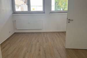 Erstbezug nach Sanierung - Schöne große 2,5-ZKB Wohnung mit Blick auf Schwanenteich – Hans-Böckler-Platz 10, 57078 Geisweid, Siegen – Vorschaubild 6