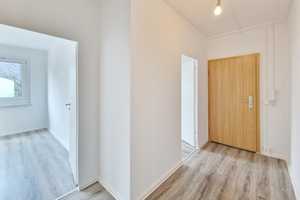 Familien-Wohn(t)raum - 4-Zimmer-Wohnung in Chemnitz - Morgenleite + 1.000 € Gutschein*! – Albert-Köhler-Straße 85, 9122 Chemnitz – Vorschaubild 10