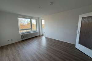 Attraktive 3-Zimmer-Wohnung in Salzgitter-Bad: Frisch renoviert mit Balkon
