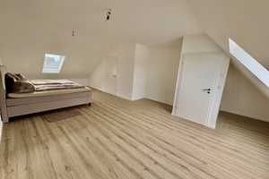 Ansprechendes und neuwertiges 5-Zimmer-Reihenhaus mit luxuriöser Innenausstattung in Willich – Karl-Kox-Straße 9a, 47877 Viersen (Kreis) – Vorschaubild 13