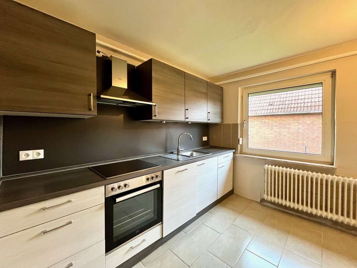 Immobilie in Groven - Klassisches Einfamilienhaus mit praktischen Details - Bild 2