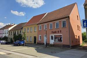 Saniertes Wohnhaus mit kleiner Gewerbeeinheit und Einlieger- oder Gästewohnung in bester Lage in J� – Die vollständige Adresse der Immobilie erhältst du vom Anbieter., 14913 Jüterbog – Vorschaubild 1