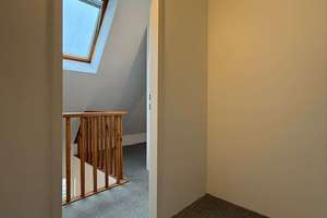 Großzügige, bezugsfreie 3-Zimmer-Maisonette-Dachgeschosswohnung mit Flair im charmanten Altbau! – Kurfürstenstraße 55, 12105 Mariendorf, Berlin – Vorschaubild 17