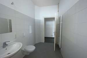 Teil-sanierte Altbau-Wohnung im angesagten Moabit – Lübecker Straße 14, 10559 Moabit, Berlin – Vorschaubild 7