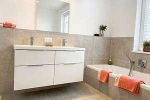 Luxuriöse Maisonettewohnung *Stellplatz*FREI – 30559 Kirchrode, Hannover – Vorschaubild 12