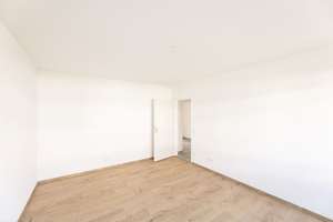 Ihr Rückzugsort mit Sonne & Grün – stilvoll modernisiert – Die vollständige Adresse der Immobilie erhältst du vom Anbieter., 89233 Neu-Ulm – Vorschaubild 12