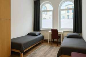 Property thumbnail 1