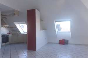 Über den Dächern Remscheids … 2-Zimmer-Wohnung mit Balkon und Einbauküche – Peterstraße 26, 42853 Remscheid – Vorschaubild 6