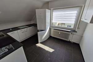 Mietfreies Ein- / Mehrfamilienhaus in Offenbach Bieber zu verkaufen. ca. 250 m2 WF, 3-4 Wohnungen – 63073 Bieber, Offenbach am Main – Vorschaubild 6