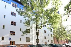 INVESTITION IN DIE ZUKUNFT - GEPFLEGTE & RUHIGE WOHNUNG - MIT SONNIGER LOGGIA & BLICK INS GRÜNE – Heinz-Bartsch-Str. 2 hh, 10407 Prenzlauer Berg, Berlin – Vorschaubild 3