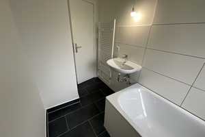 3 Zimmer-Wohnung mit Balkon und modernisiertem Wannenbad – Mozartstr. 9, 23556 Lübeck – Vorschaubild 8