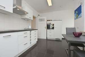 Modern möblierte Wohnung mit Balkon und Internet in zentraler Lage in Stuttgart Feuerbach – Die vollständige Adresse der Immobilie erhältst du vom Anbieter., 70469 Bahnhof Feuerbach, Stuttgart – Vorschaubild 3