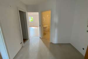 Erstbezug nach Sanierung mit neuer Kochinsel und Balkon: attraktive 3-Zimmer-Wohnung – Ehlvershof 5, 30419 Vinnhorst, Hannover – Vorschaubild 6