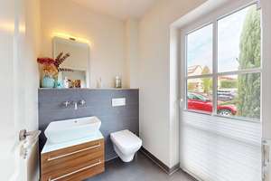 Property thumbnail 12