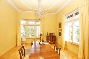Denkmalgeschützte Villa aus der Gründerzeit mit Garten und Pool in Wiesbaden – Die vollständige Adresse der Immobilie erhältst du vom Anbieter., 65187 Südost, Wiesbaden – Vorschaubild 7