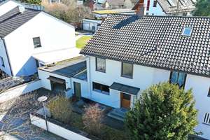 Familienfreundliche Doppelhaushälfte mit Ausbaupotenzial und großem Garten - München-Solln!