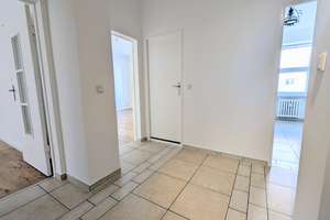 Bezugsfreie renovierte Wohnung am Schloss Charlottenburg – Osnabrücker Straße 23, 10589 Charlottenburg, Berlin – Vorschaubild 3