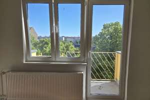 bezugsfreie komplett sanierte 2-Zimmer-Wohnung mit Balkon in Berlin – Huttenstraße 26b, 10553 Moabit, Berlin – Vorschaubild 5