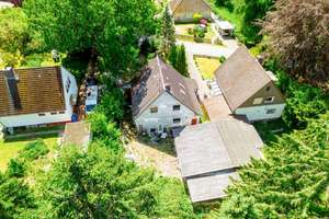 Lübeck-Siems | Sanierungsobjekt auf 1.095 m² Erbbaurechtsgrundstück – Die vollständige Adresse der Immobilie erhältst du vom Anbieter., 23569 Kücknitz, Lübeck – Vorschaubild 4