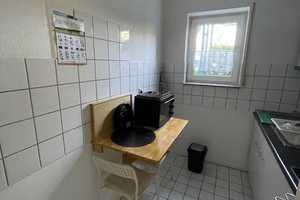 Stilvolle 1,5-Zimmer-Souterrain-Wohnung mit geh. Innenausstattung mit Balkon und EBK in Pforzheim – Adam-Riese-Straße 24, 75175 Pforzheim – Vorschaubild 4