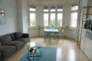 Helles, pfiffig geschnittenes Apartment in bester Verkehrslage