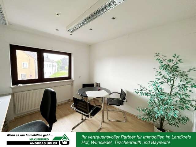 Immobilie in Thierstein - Wohn- und Geschäftshaus im Dorfkern - Bild 1