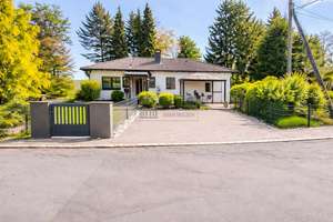 Exklusive Villa mit Pool und großzügigem Garten – Ihr privates Paradies in Remscheid – Die vollständige Adresse der Immobilie erhältst du vom Anbieter., 42855 Lüttringhausen West, Remscheid – Vorschaubild 4