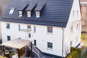 Charmante 1-Zimmer Dachgeschosswohnung in Nürnberg-Hasenbuck - mehr Bilder nach Instandsetzung – Ingolstädter Straße 113, 90461 Hasenbuck, Nürnberg – Vorschaubild 1