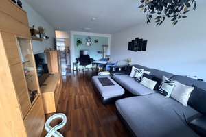 Helle 2-Zimmer-Wohnung mit Balkon nahe Lech – Berliner Allee – Die vollständige Adresse der Immobilie erhältst du vom Anbieter., 86153 Am Schäfflerbach, Augsburg – Vorschaubild 3