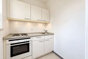 Bezugsfreie 2-Zimmer-Wohnung mit Balkon und Wohnküche in München-Bogenhausen – provisionsfrei – 81929 Daglfing, München – Vorschaubild 5