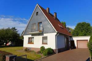 Charmantes Einfamilienhaus mit großem Garten – Die vollständige Adresse der Immobilie erhältst du vom Anbieter., 26931 Elsfleth – Vorschaubild 1
