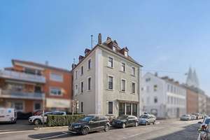 Mehrfamilienhaus mit Nebengebäude in toller Lage von Würzburg – Die vollständige Adresse der Immobilie erhältst du vom Anbieter., 97072 Sanderau, Würzburg – Vorschaubild 2