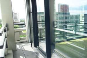 Modern & Charmant: 2 Zimmer + Süd-West-Balkon, Einbauküche, Neubauausstattung, Walk-In-Dusche,Aufzug – 60528 Niederrad, Frankfurt am Main – Vorschaubild 7