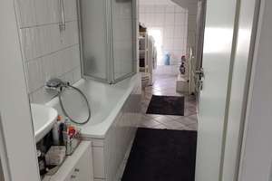 Gemütliche Dachgeschoßmaisonettewohnung mit Einbauküche – Am Turnisch 8, 40231 Eller, Düsseldorf – Vorschaubild 8