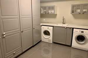Traumhafte 6-Zimmer-Villa mit EBK und Pool in Heusenstamm – Offenbach (Kreis) – Vorschaubild 12