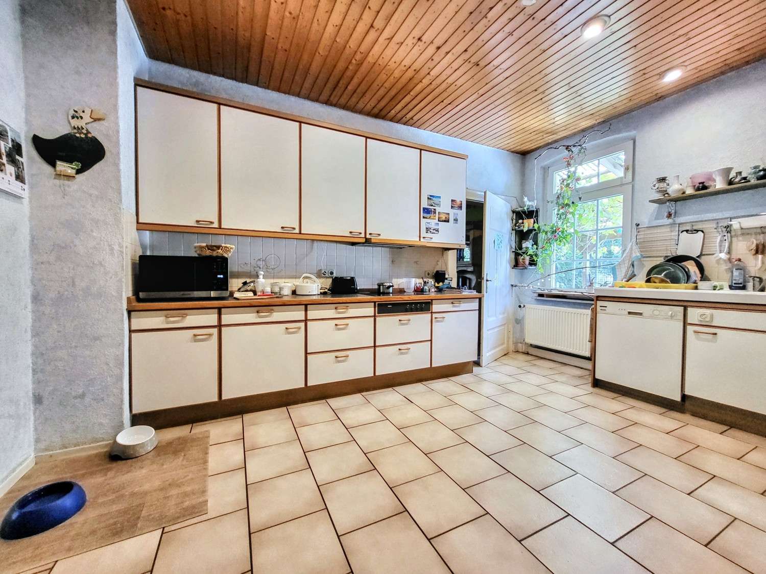 Immobilie in Schneverdingen - Besonderes Einfamilienhaus mit großem Garten und viel Potenzial - Bild 0