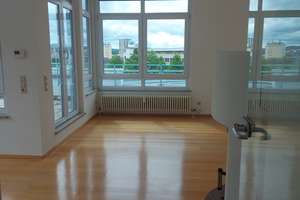 3-Zimmer-Penthouse-Wohnung mit toller Aussicht über die Stadt – Breitertstraße 20, 72764 Reutlingen-Mitte, Reutlingen – Vorschaubild 2