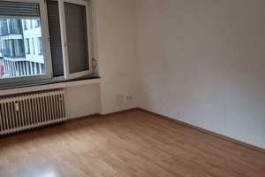 Günstiges Zimmer in WG frei am Entenfang für Berufstätige oder Studis super Bahn Anbindung,  12 qm – Lameystrasse 9, 76185 Mühlburg, Karlsruhe – Vorschaubild 12